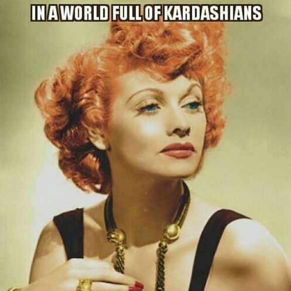 Meet your Posher, Jenn :-) - Picture 8 of 8